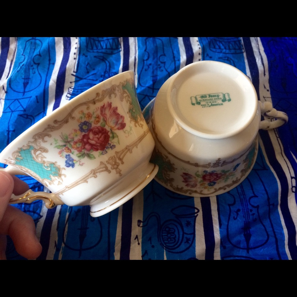 Vintage teacups